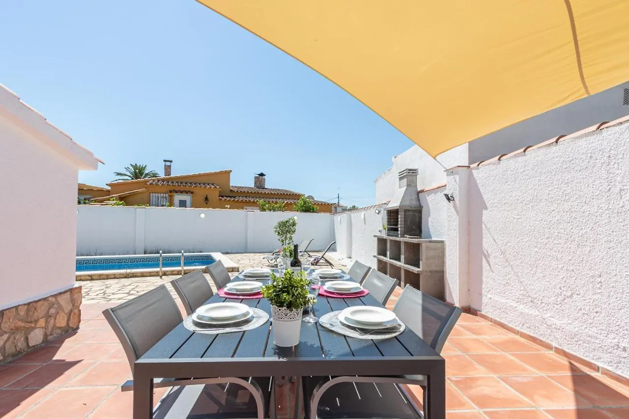 Villa Apart-Rent Casa Con Piscina Alberes 0005 Empuriabrava