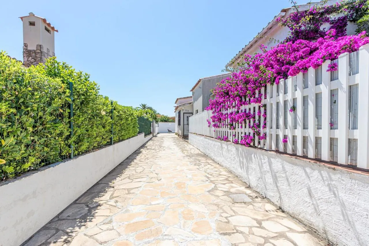 Apart-Rent Casa Con Piscina Alberes 0005 Empuriabrava Villa